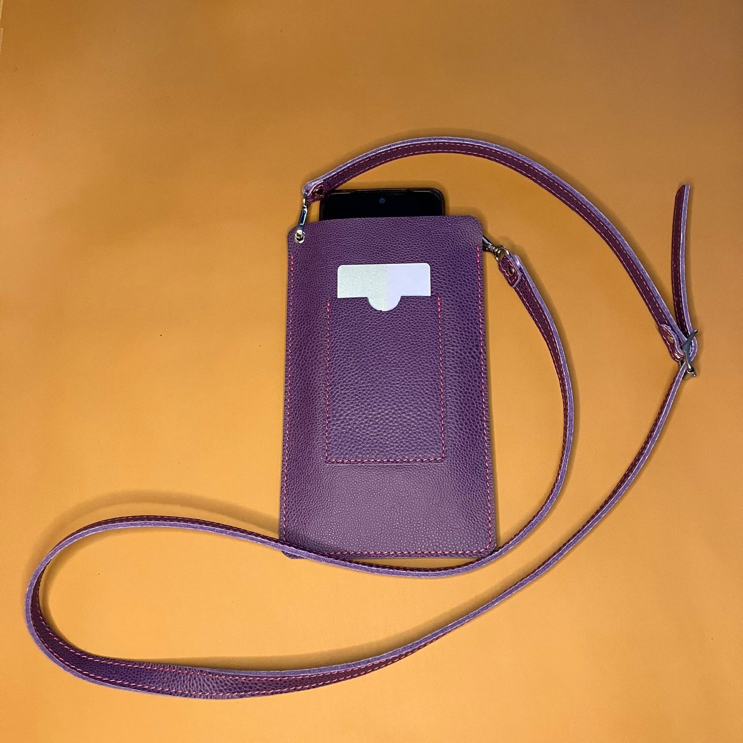 Étui à téléphone "Tresja"